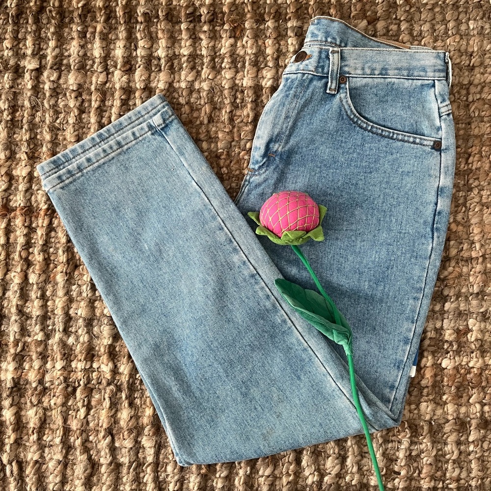 Never-worn Women’s made in USA Vintage Riders by Lee jeans-size 29